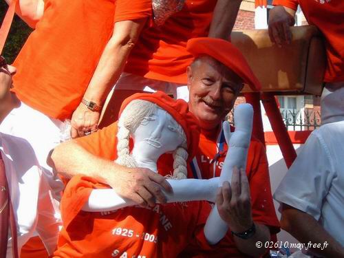 Parade2005-04